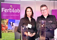 Fertilab, Linda Zembout en Olaf Bosman, voor analyse van bodem, gewas, meststof en water
